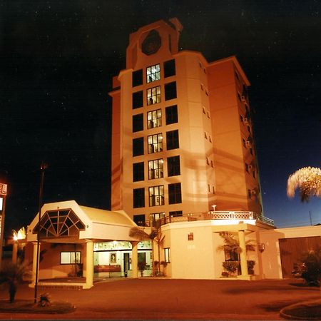 Carlton Plaza Hotel Uberlândia Exteriör bild
