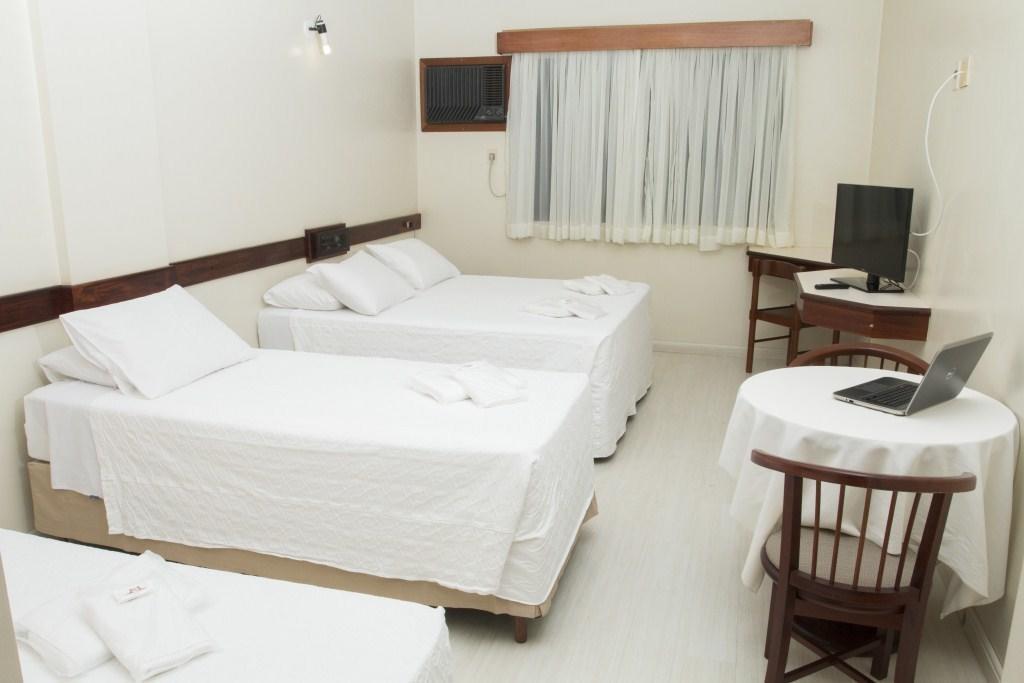 Carlton Plaza Hotel Uberlândia Exteriör bild