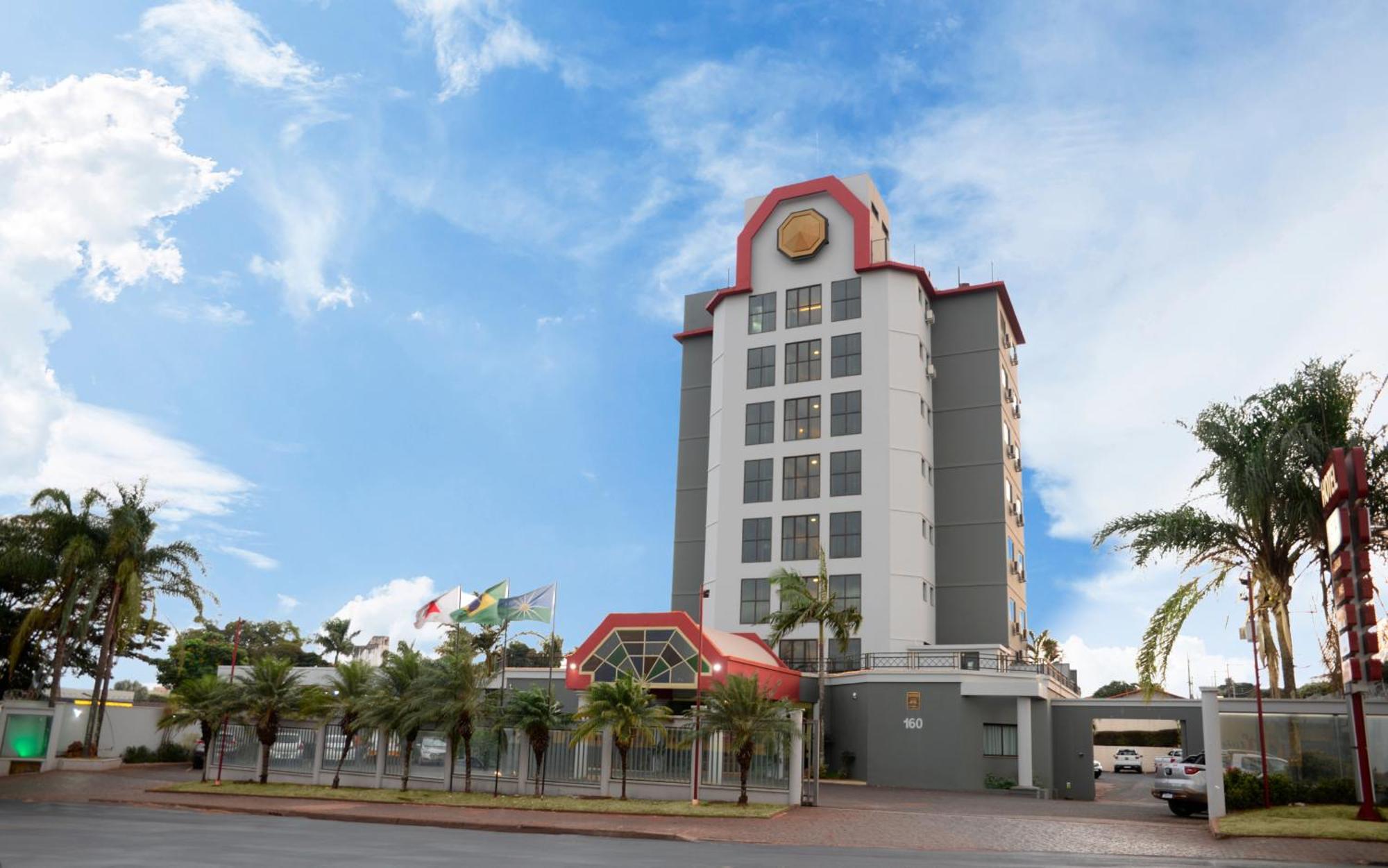 Carlton Plaza Hotel Uberlândia Exteriör bild
