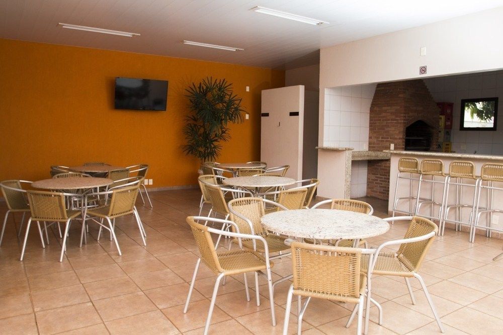 Carlton Plaza Hotel Uberlândia Exteriör bild