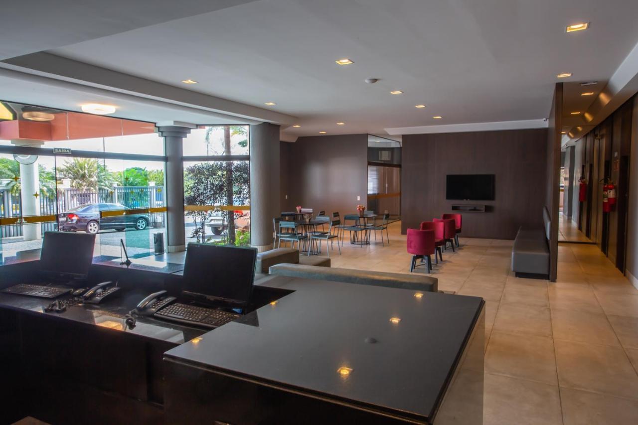 Carlton Plaza Hotel Uberlândia Exteriör bild